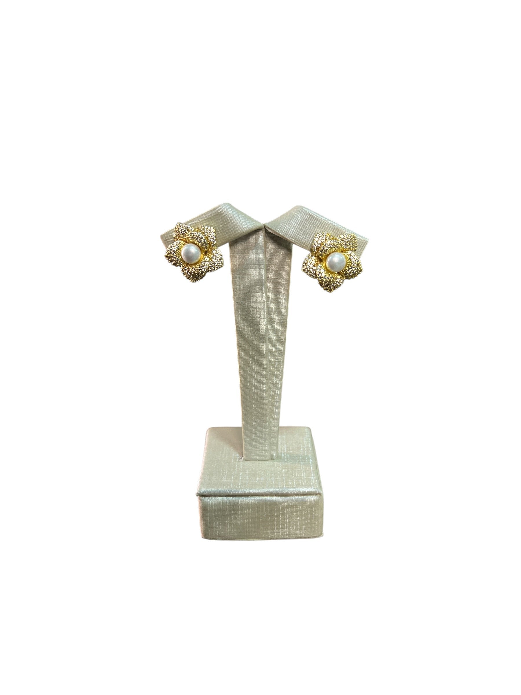 Brinco Dourado Maria flor