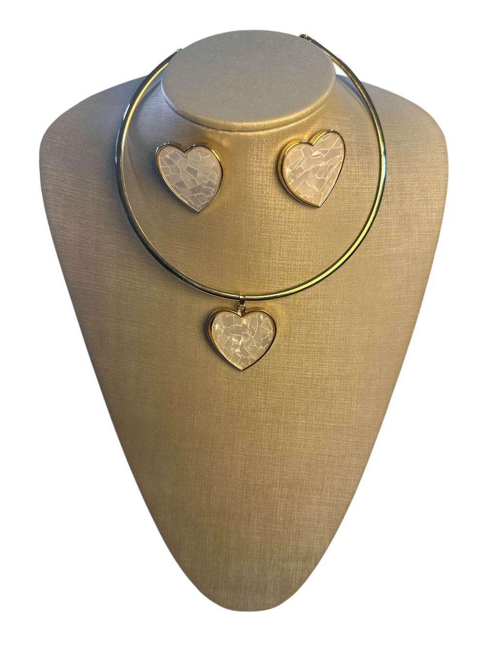 Conjunto Dourado Coração Brilho Natural Maria Vitória