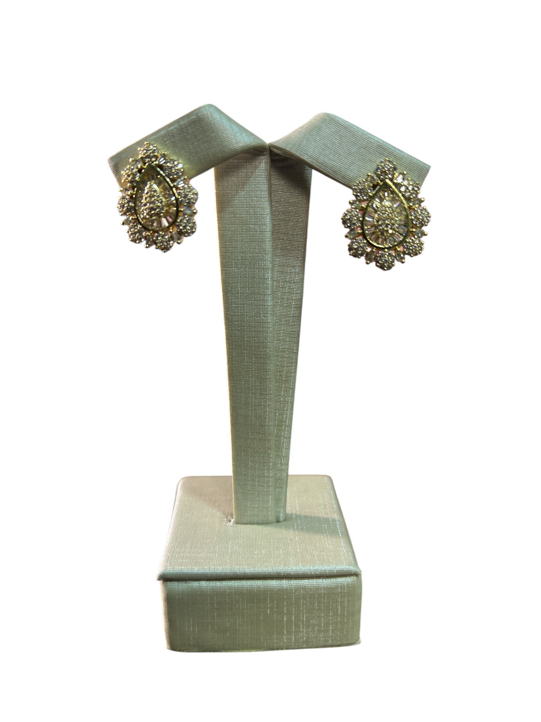 Brinco Dourado Maria Rafaela Cristal