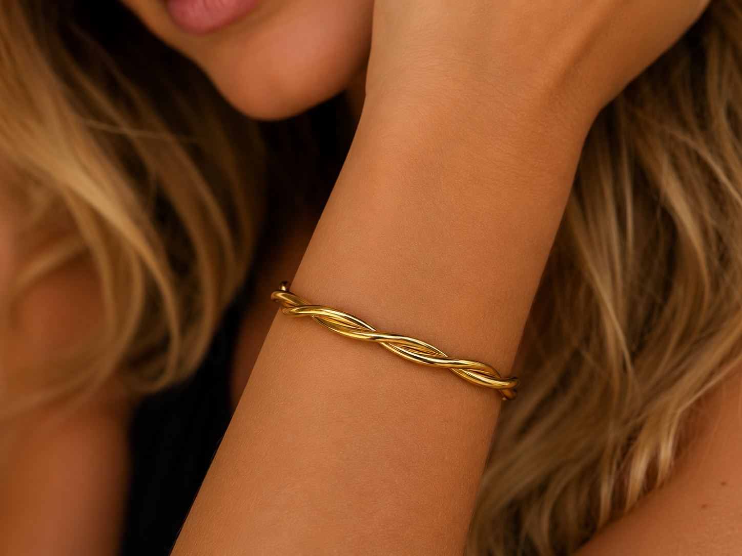 Bracelete Dourado Maria Isabel