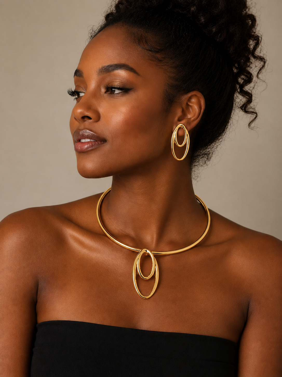 Conjunto Dourado Maria Irene