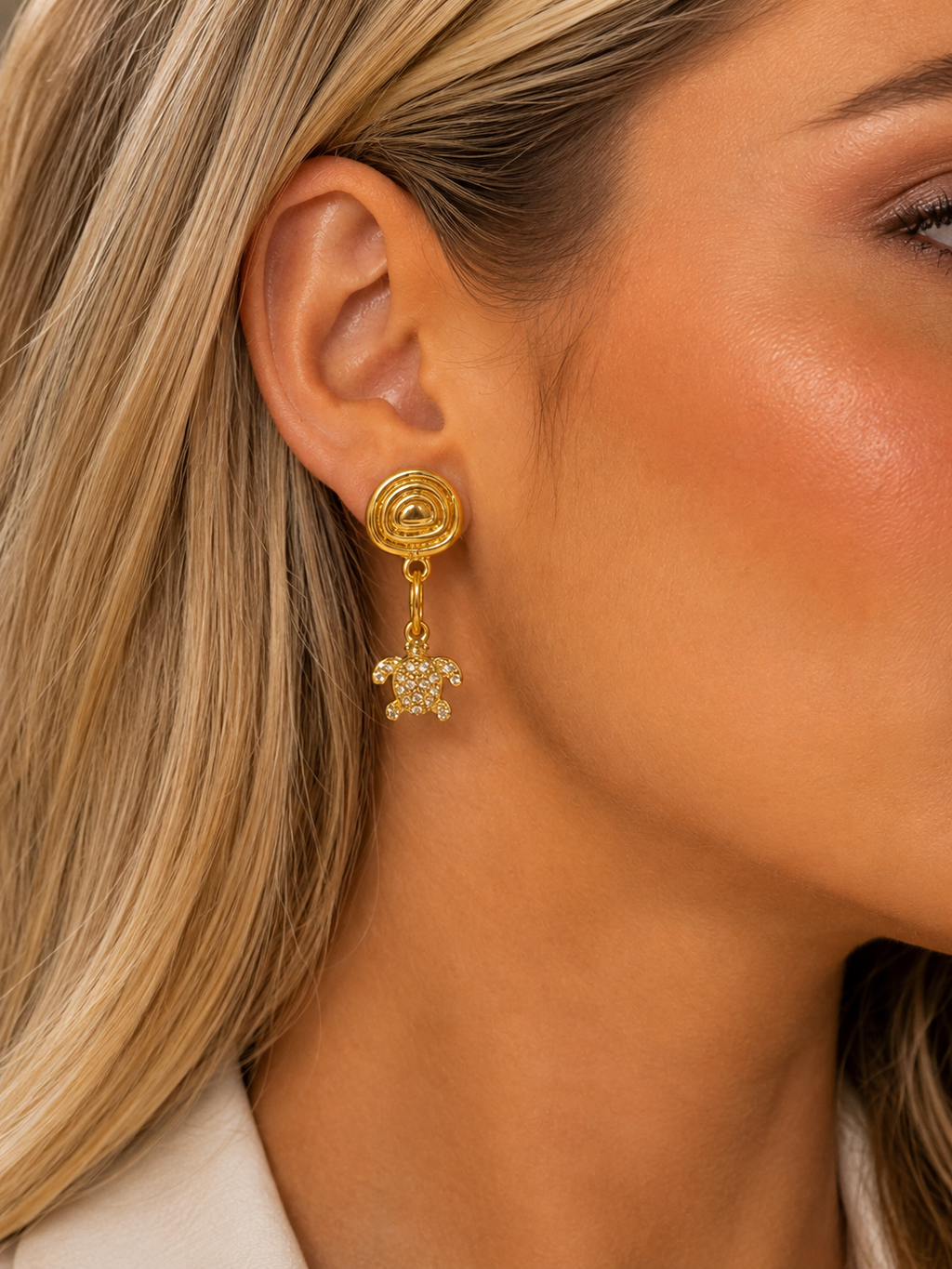 Brinco Dourado Maria Vitoria