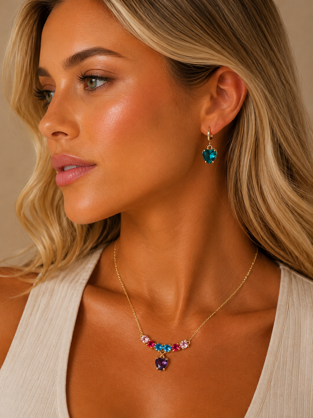 Conjunto Dourado Brinco e Colar Maria Iris