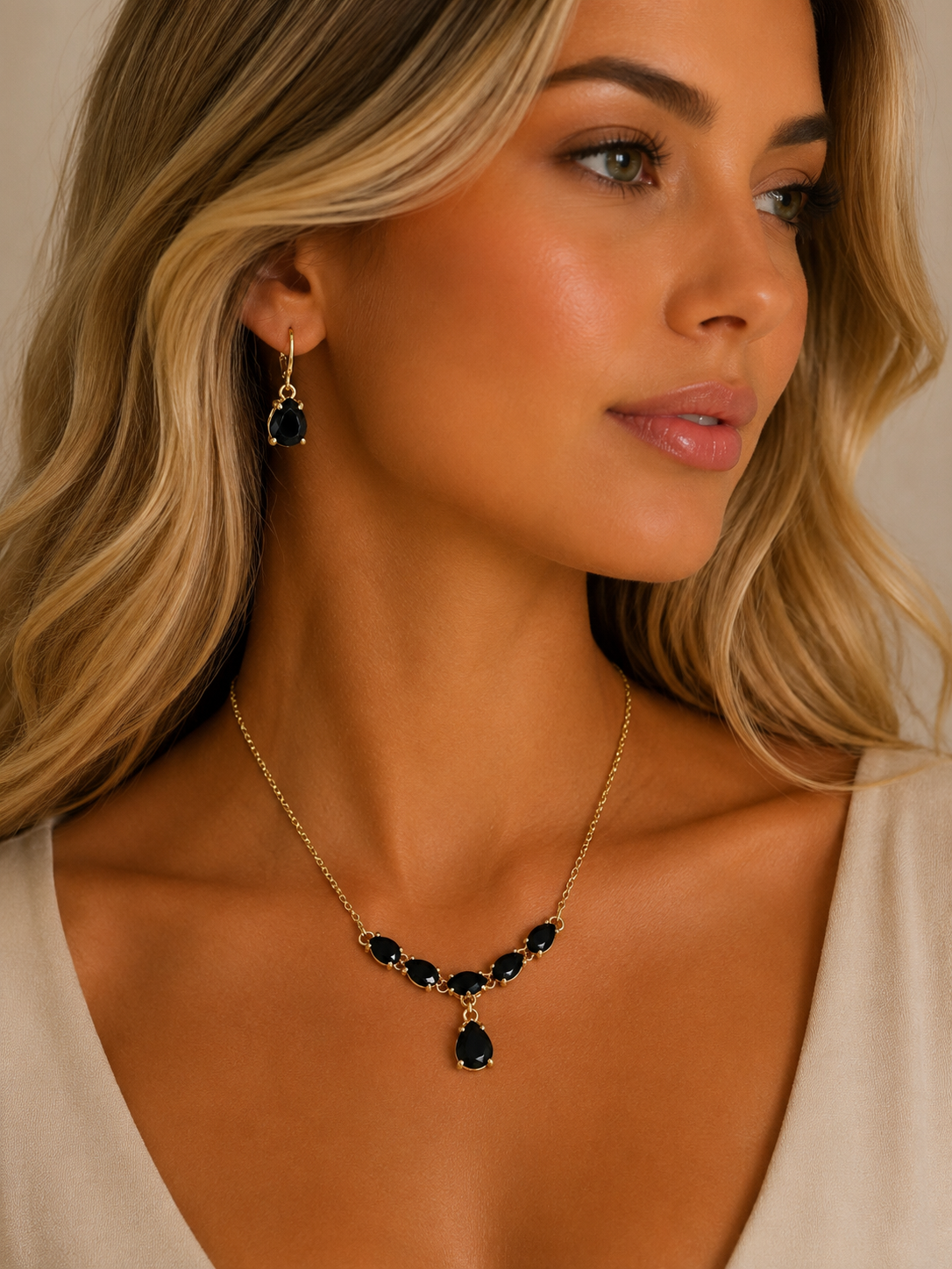 Conjunto Dourado Maria Katia
