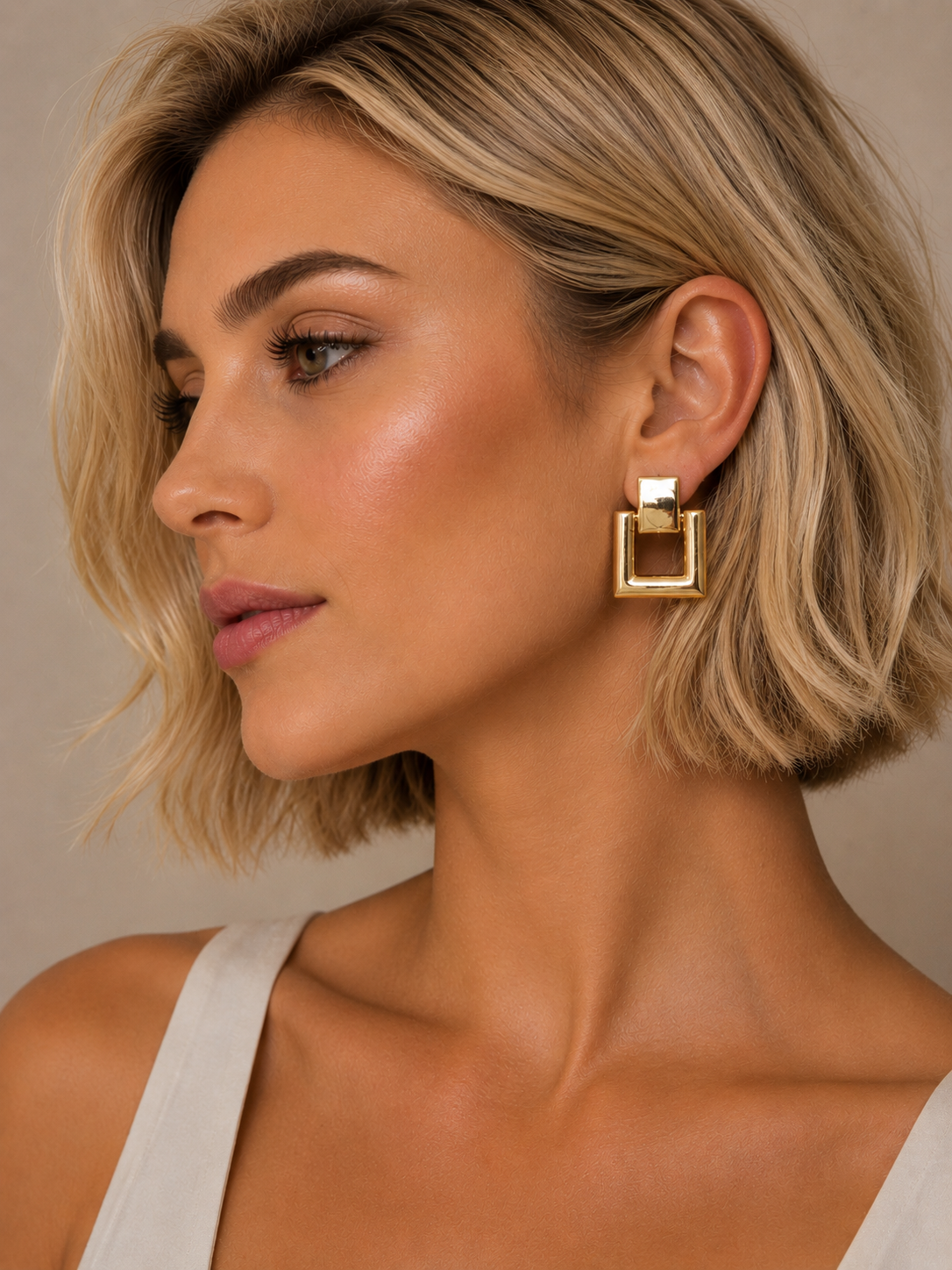 Brinco Dourado Maria Lais