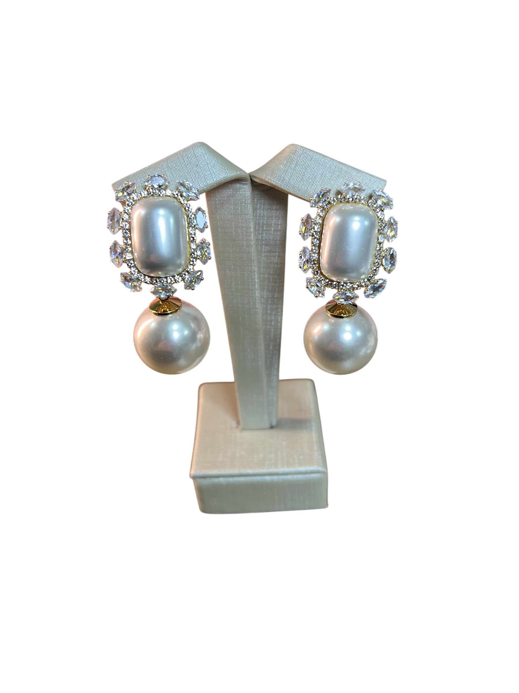 Brinco Dourado Maria Vitoria