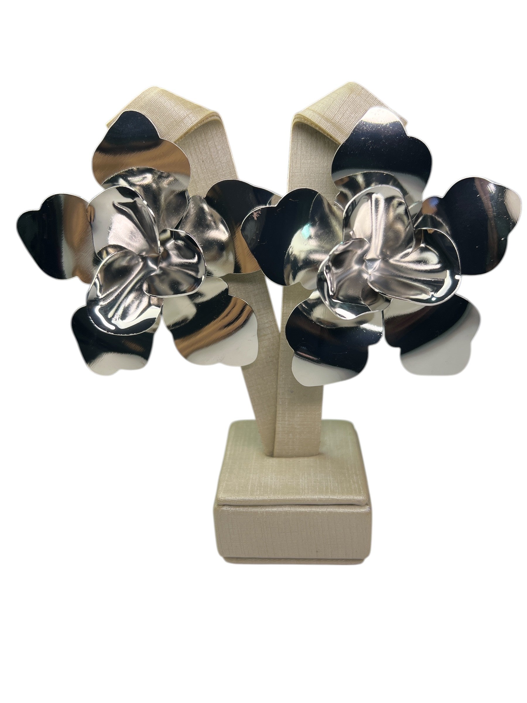 Brinco Prata Flor Maria Sabrina